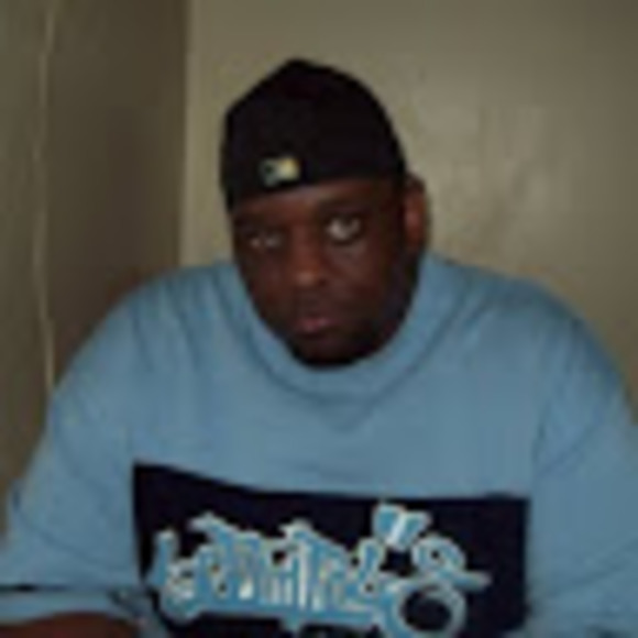 Meet your Posher, Andre - Picture 1 of 1